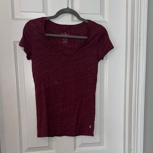 American Eagle Outfitters Red Fitted Short Sleeve Tee